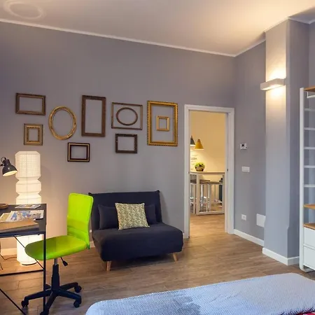 Sturla Due Apartment *